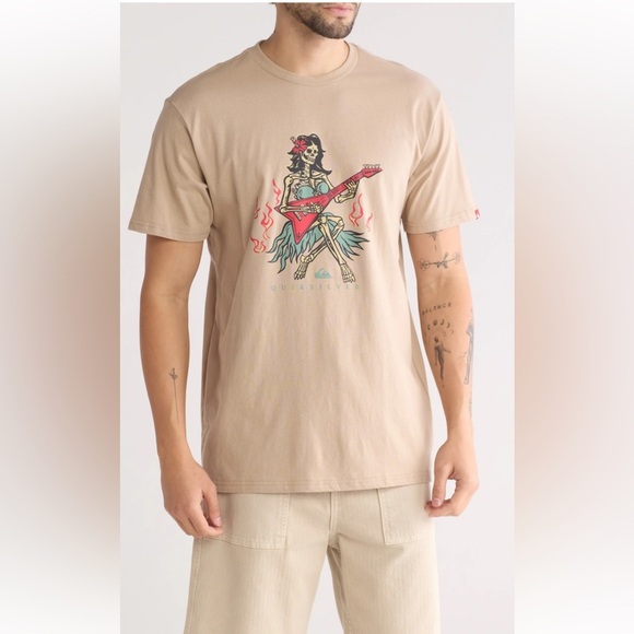 Quicksilver Hot Motion Graphic Shirt Size Small New With Tags - Picture 1 of 7